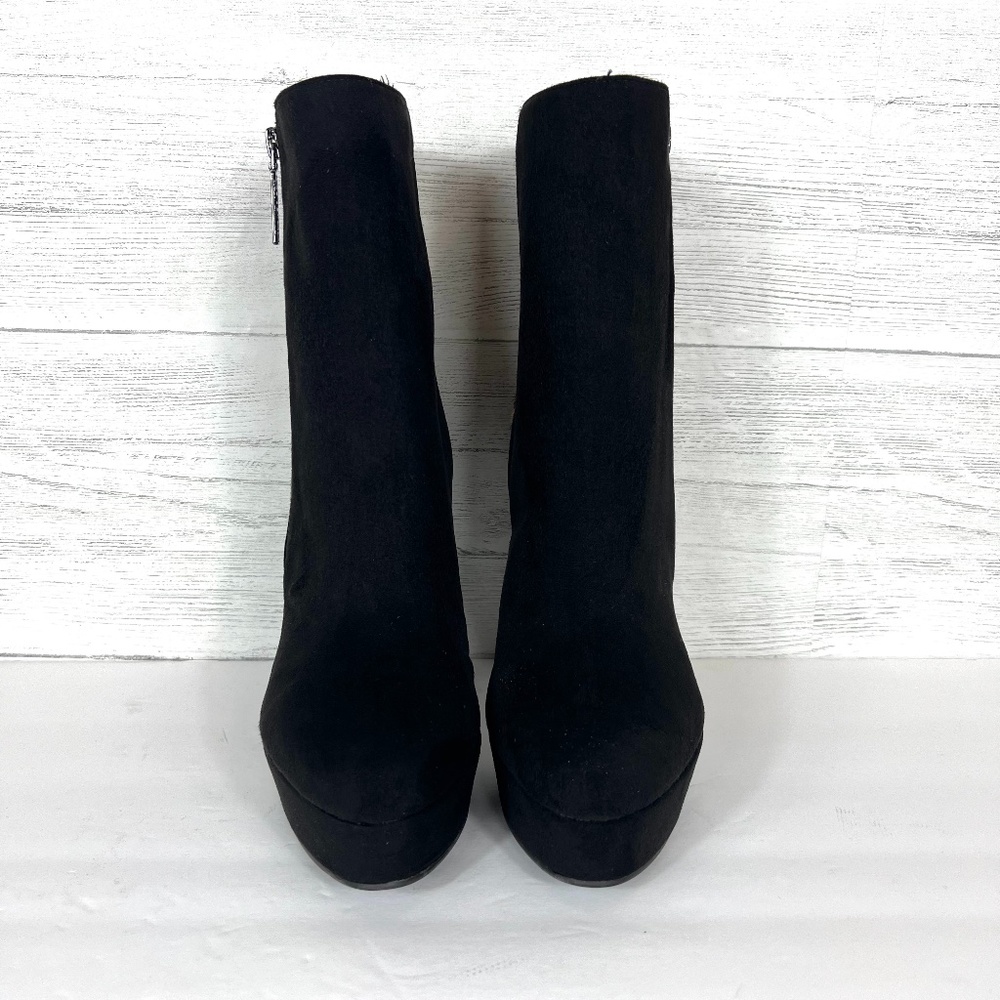 Guess Booties - Picture 3 of 11